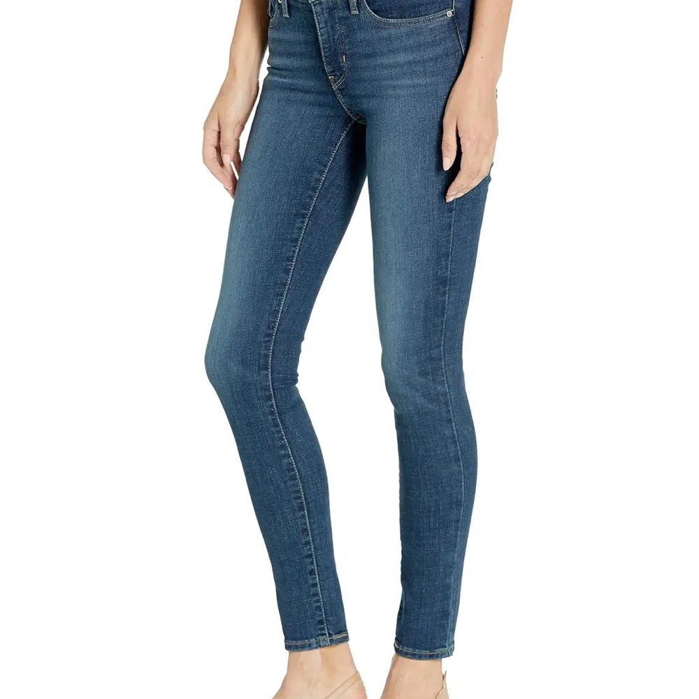 Levi’s 311 Shaping Slim 31 (30inseam)
